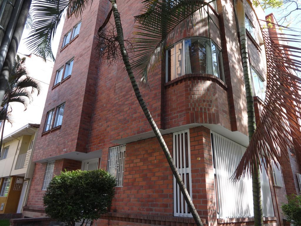 Amoblados Medellin Laureles Apartment Exterior foto